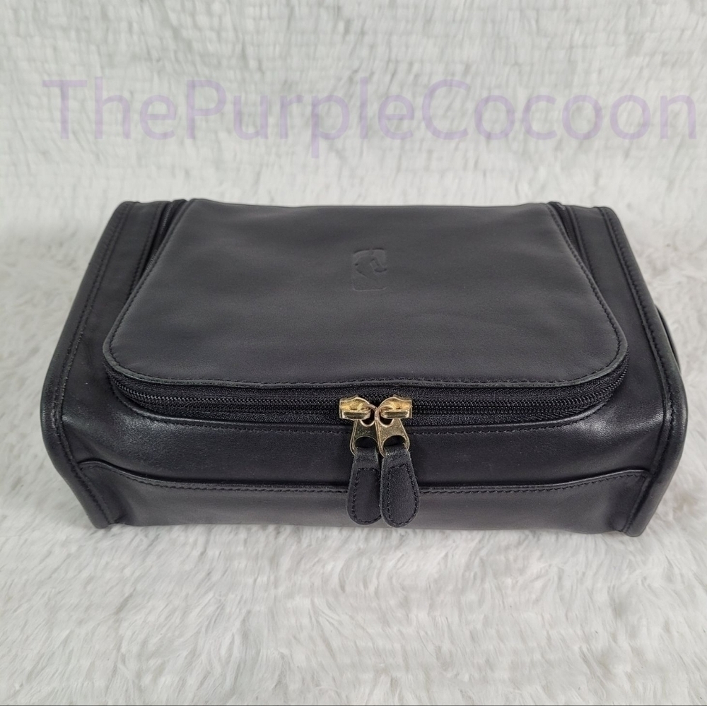 Limited Edition, Vintage Coach Men's Zip Travel Kit #5015